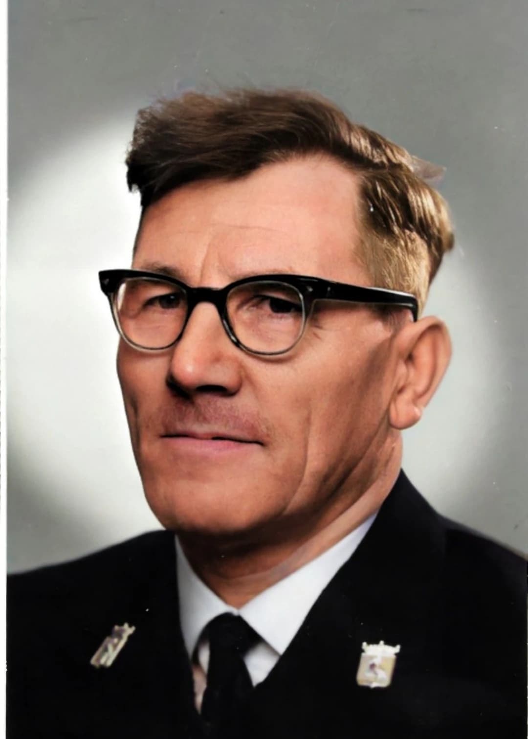 Wiebe wist dat een koers pas iets waard was als het schip haar kon dragen.